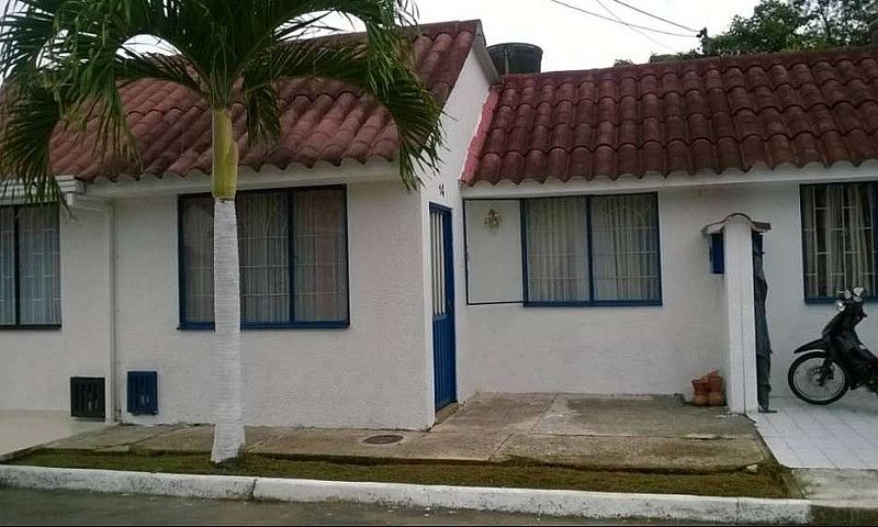 Vendo Casa...