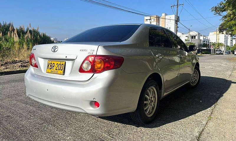 Hermoso Toyota Corol...