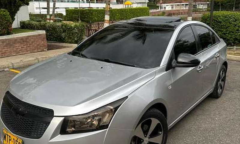 Vendo Chevrolet Cruz...