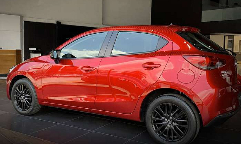 Mazda 2 Sport Rojo C...