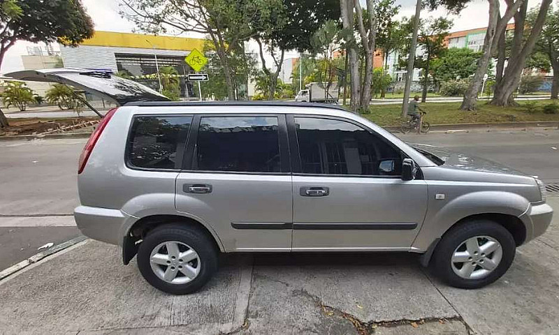 Nissan X-Tril Automá...