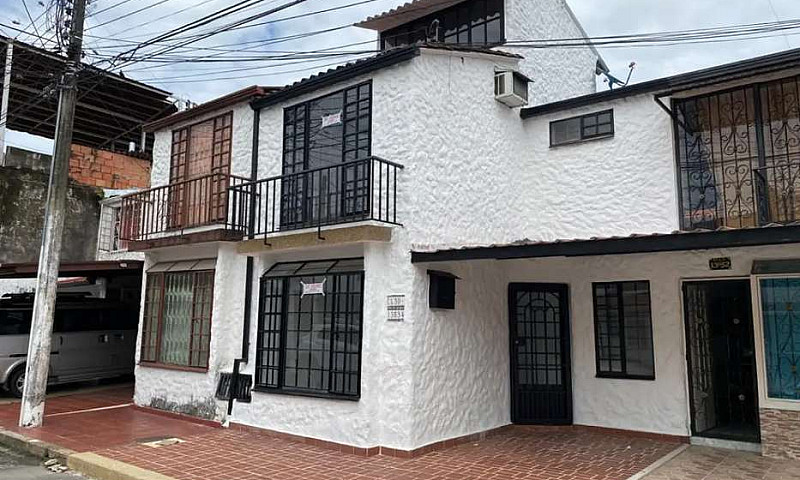 Vendo Casa...
