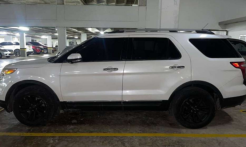 Ford Explorer 2013...