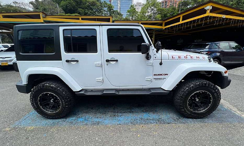 Jeep Wrangler Unlimi...