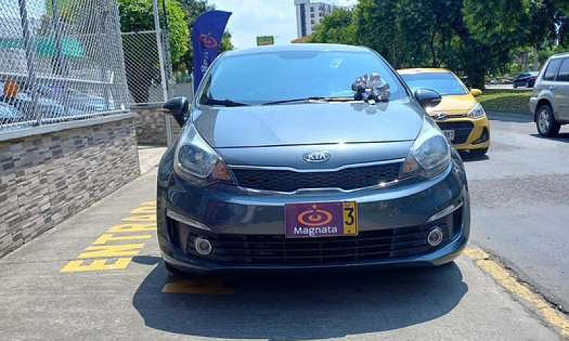 Kia Rio R Mc 2016...