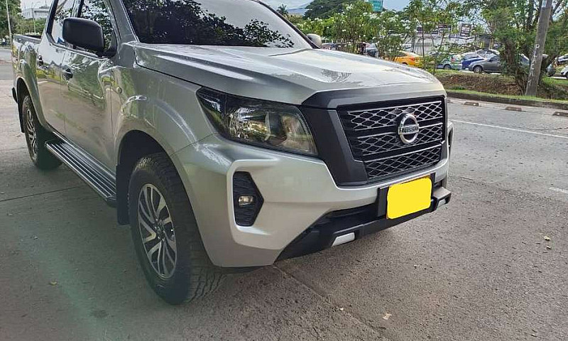 Nissan Frontier Saba...