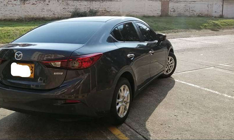 Excelente Mazda 3 Sk...