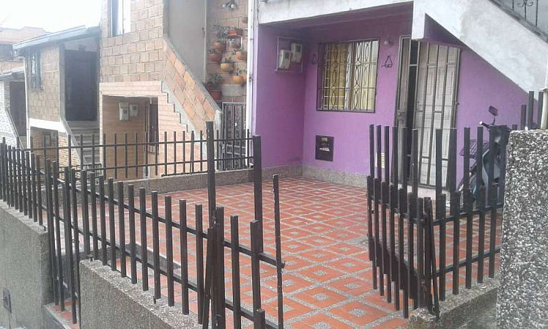 Se Vende Casa Barrio...