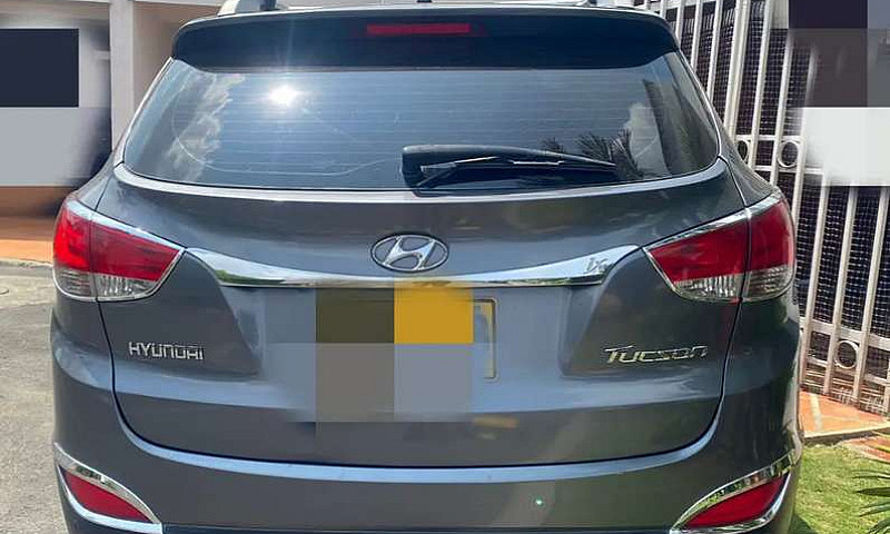 Hyundai Tucson 2011...