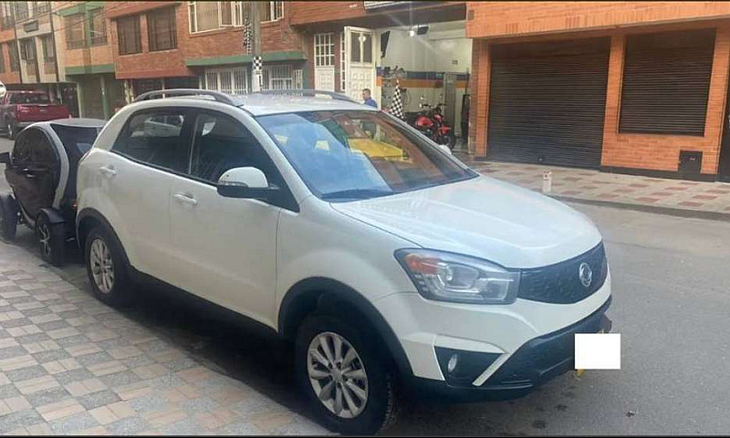 Korando- 4X2...