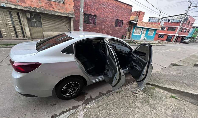 Vendo Chevrolet Onix...