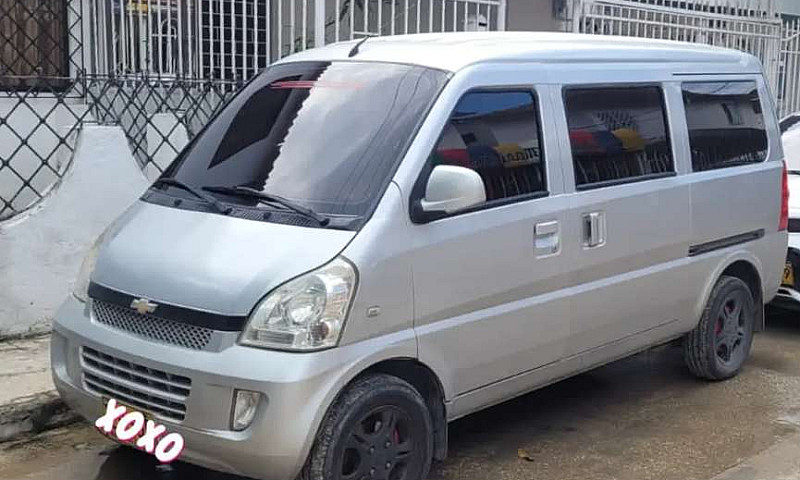 Chevrolet Van N300 7...