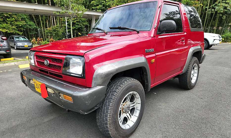 Bonito Daihatsu Fero...