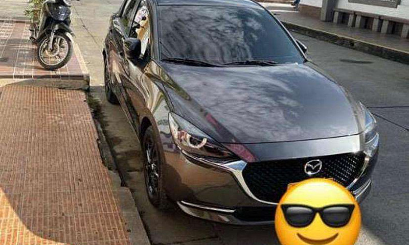 Mazda 2 Grand Tourin...