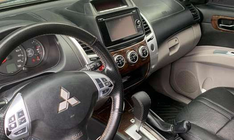 Mitsubishi Nativa Di...