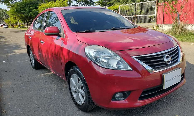 Nissan Versa 2013...