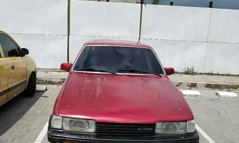 Vendo Mazda 626 L Nu...