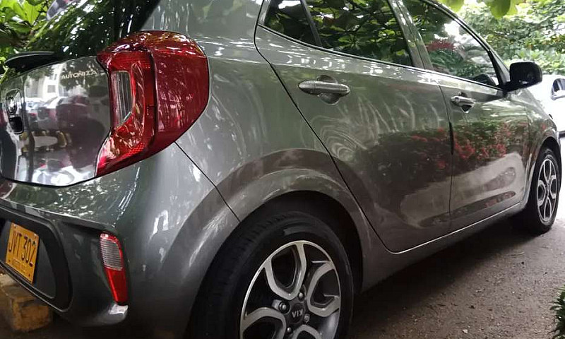 Kia Picanto Zenith 2...