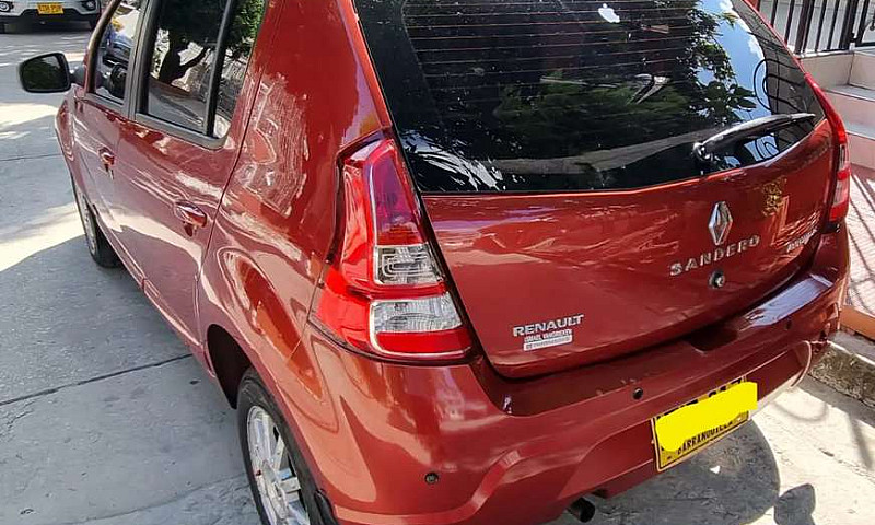 Renault Sandero...