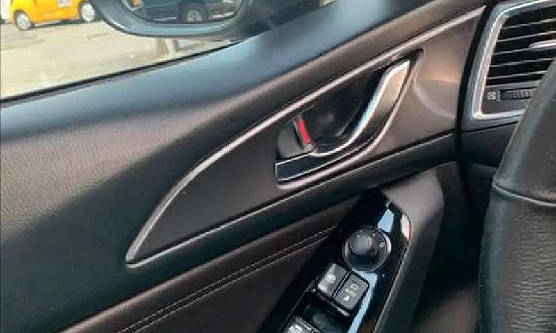 Mazda 3 Grand Tourin...