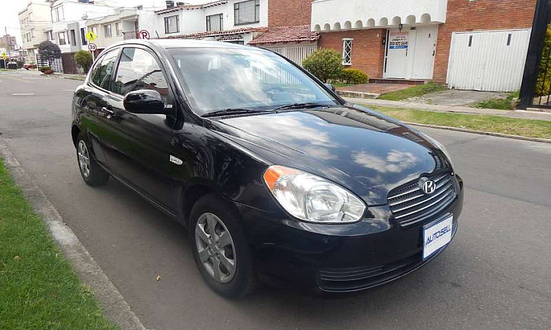 Hyundai Accent Mt...