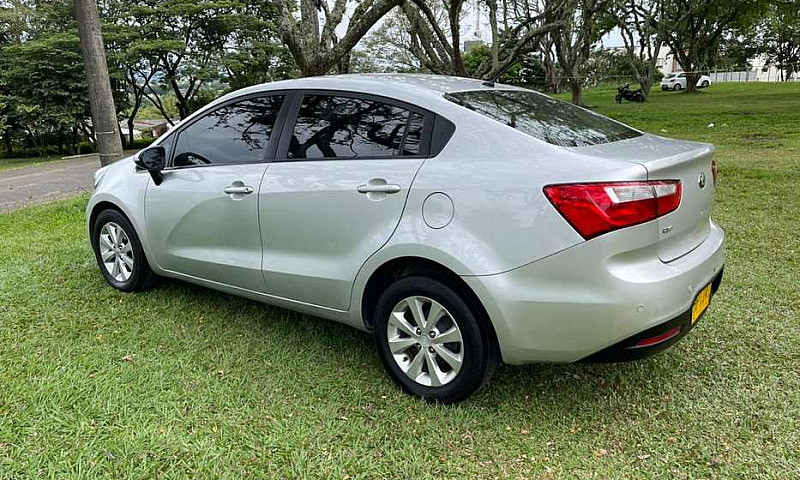 Kia Rio 2014...