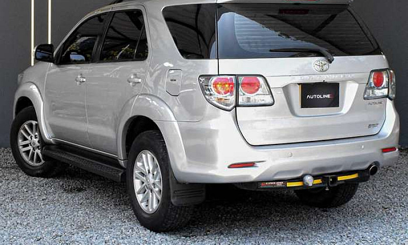 Toyota Fortuner Sr5 ...