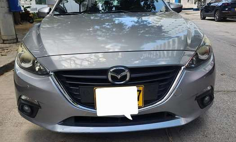 Vendo Mazda 3 Tourin...