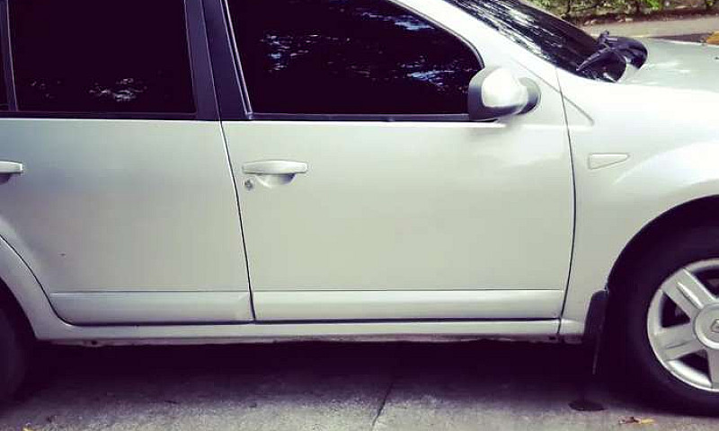 Sandero Automatico 2...