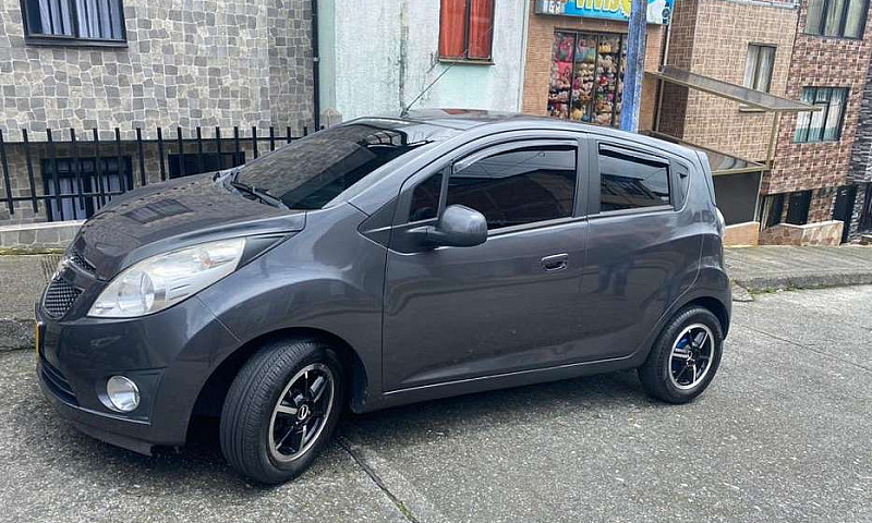 Chevrolet Spark Gt 2...