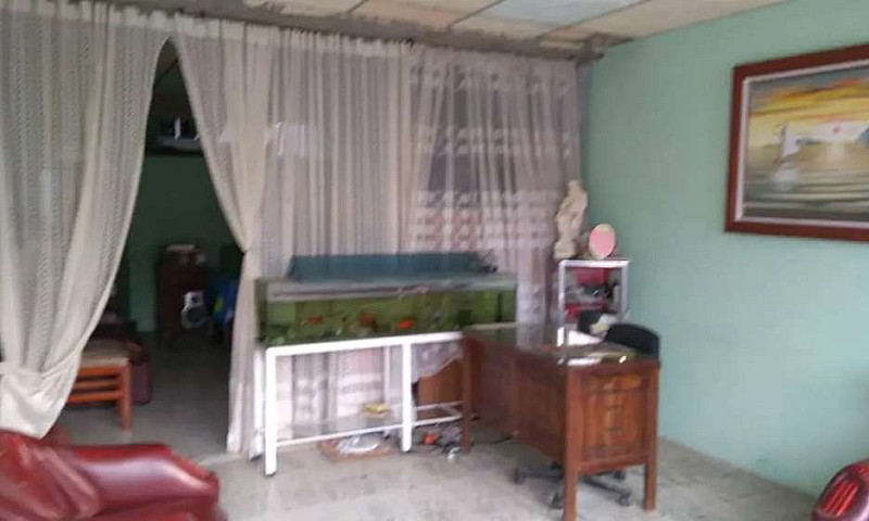 Se Vende Casa Grande...