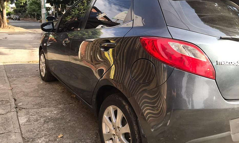 Mazda 2 2012 El Mas ...