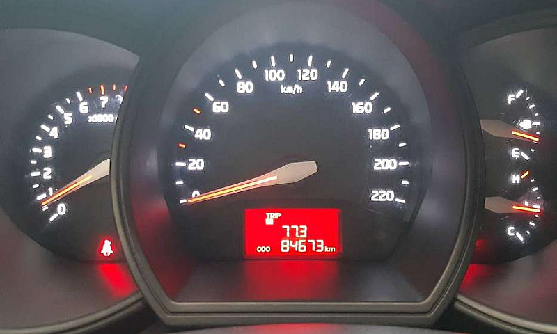 Kia Rio Spice 2015...