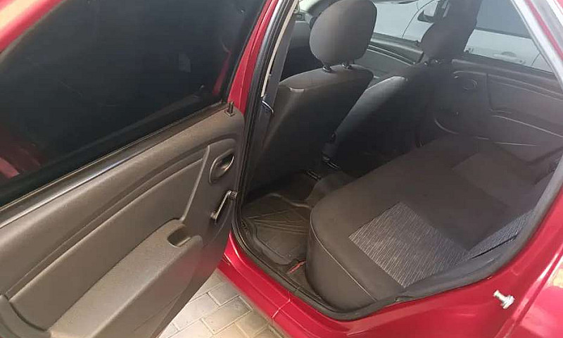 Vendo Renault Logan ...