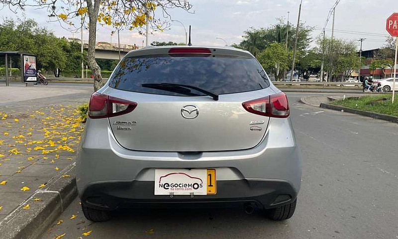 Mazda 2 Touring 2018...