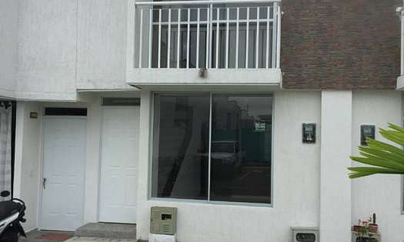 Arriendo Hermosa Cas...