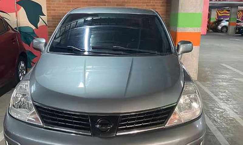 Vendo Hermoso Nissan...