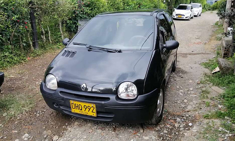 Vendo Twingo 2012...