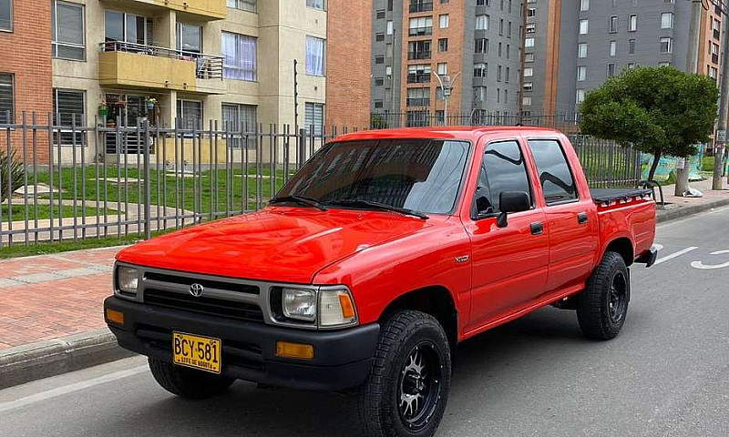 Toyota Hilux 1993 En...