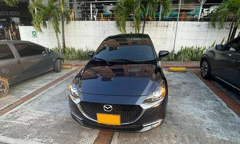 Mazda 2 Grand Tourin...