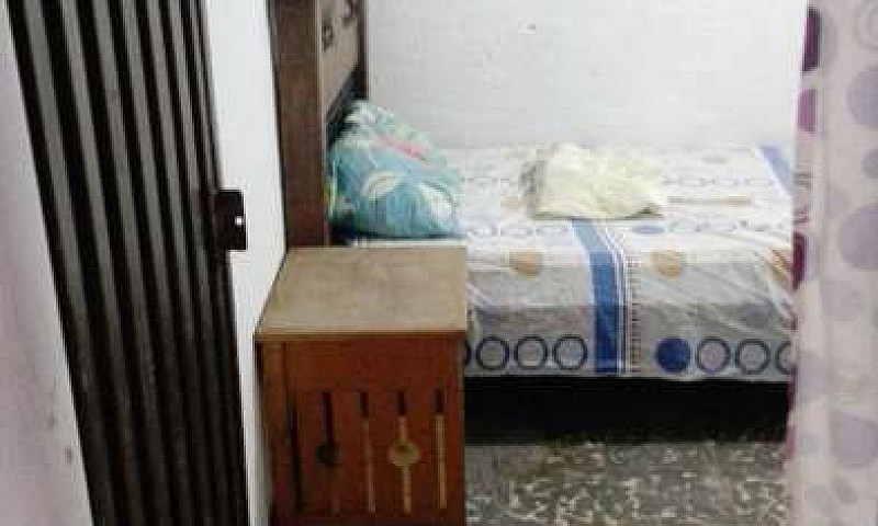 Alquilo Habitación B...