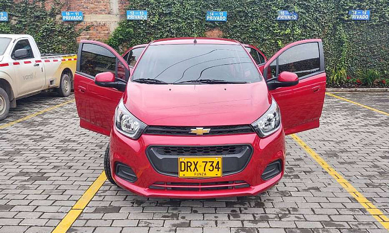 Vendo Chevrolet Beat...