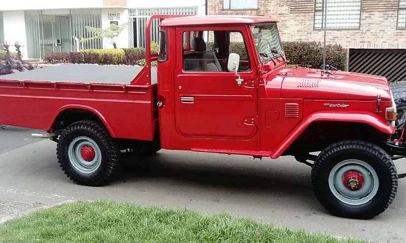 Toyota Fj45 4X4 Mod8...