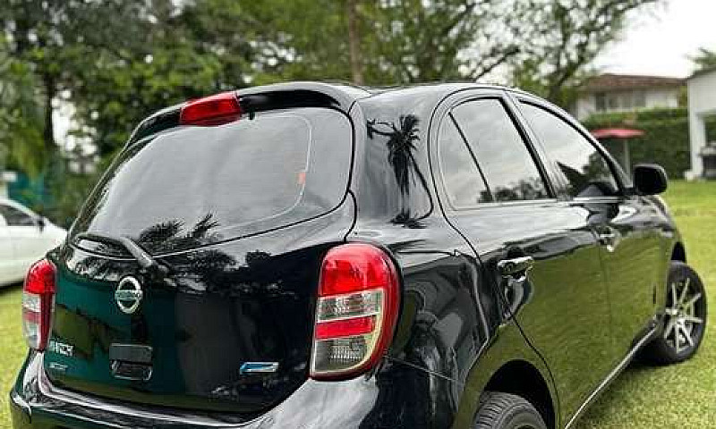 Nissan March 2013...