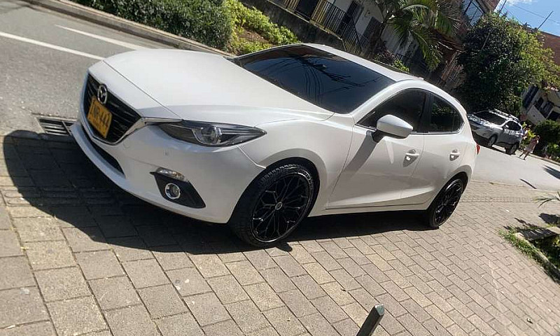 Mazda 3 Sky Activ...