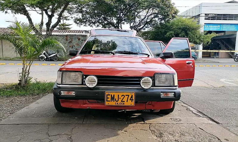 Mazda 323 Mod 1985...