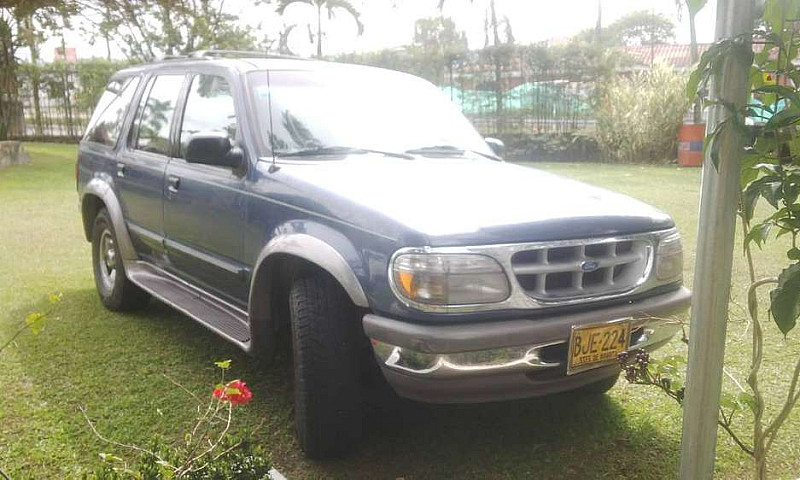 Ford Explorer 1997 X...