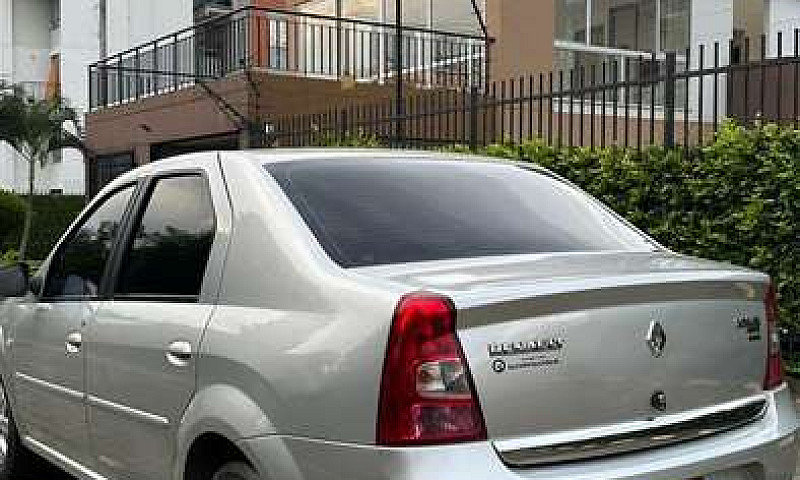 Renault Logan Dynami...