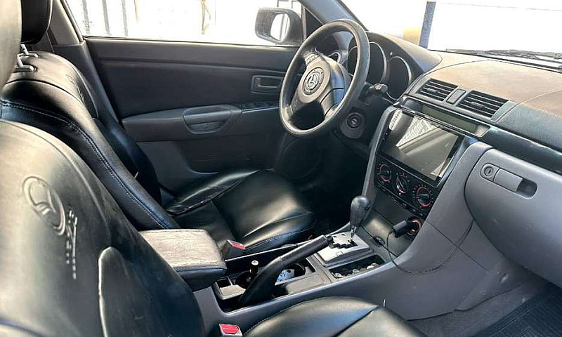Mazda 3 2008...