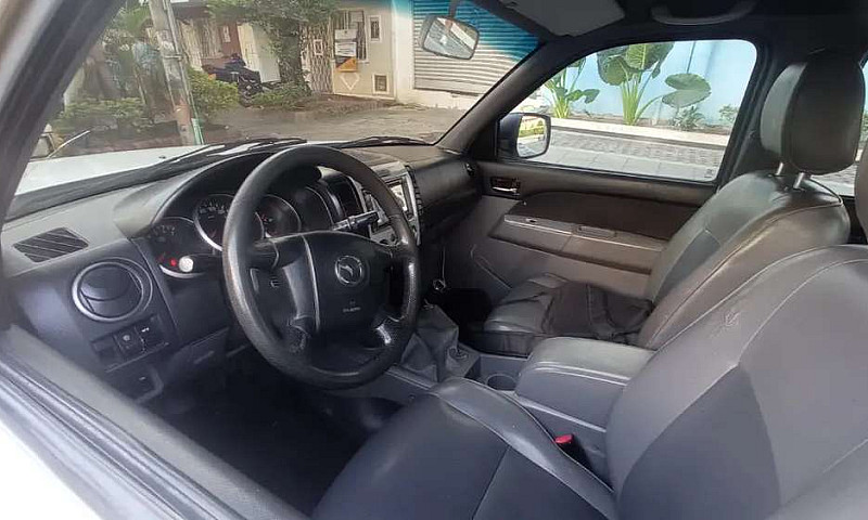 Camioneta 4X4...